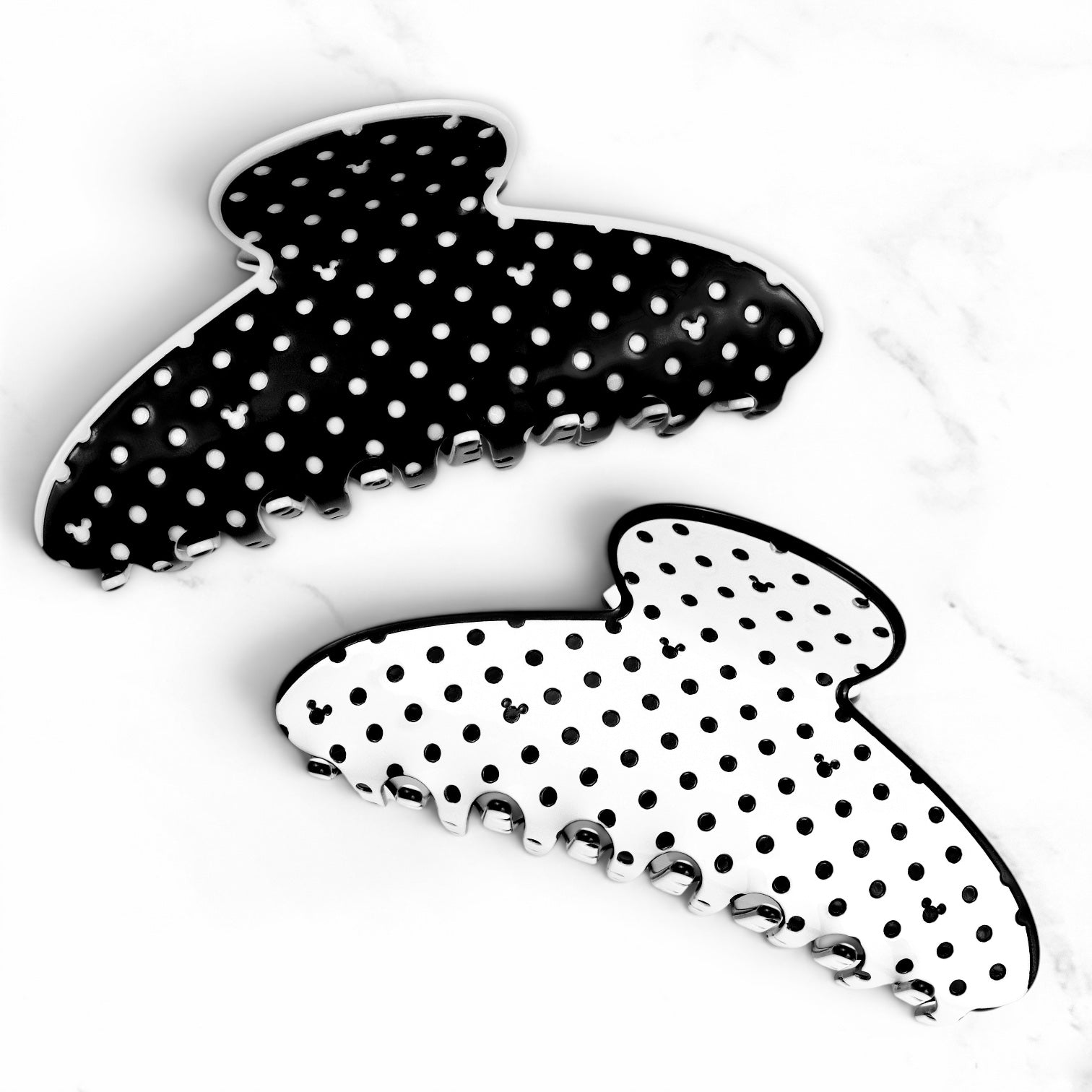 Claw Clip ~ Classic Polka Dots 5 INCH
