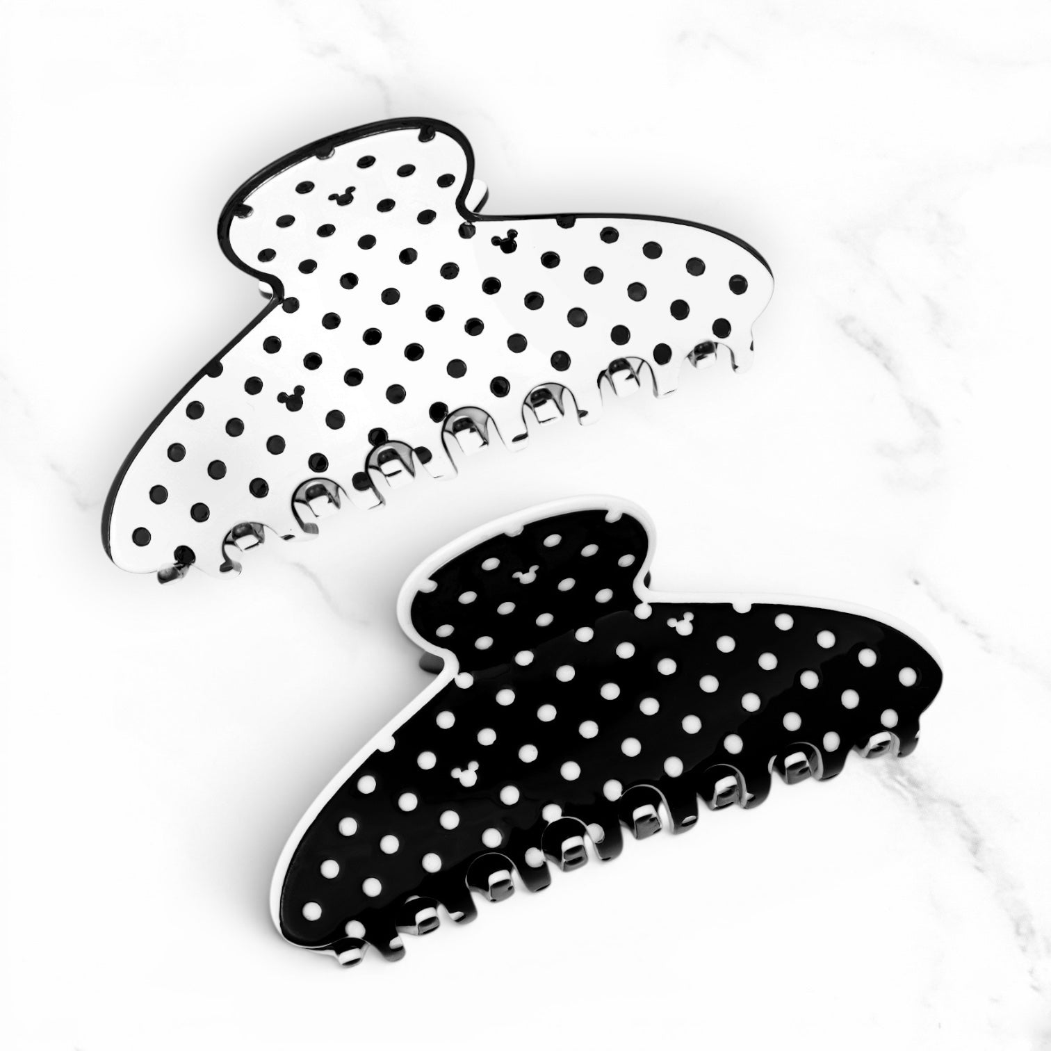 Claw Clip ~ Classic Polka Dots