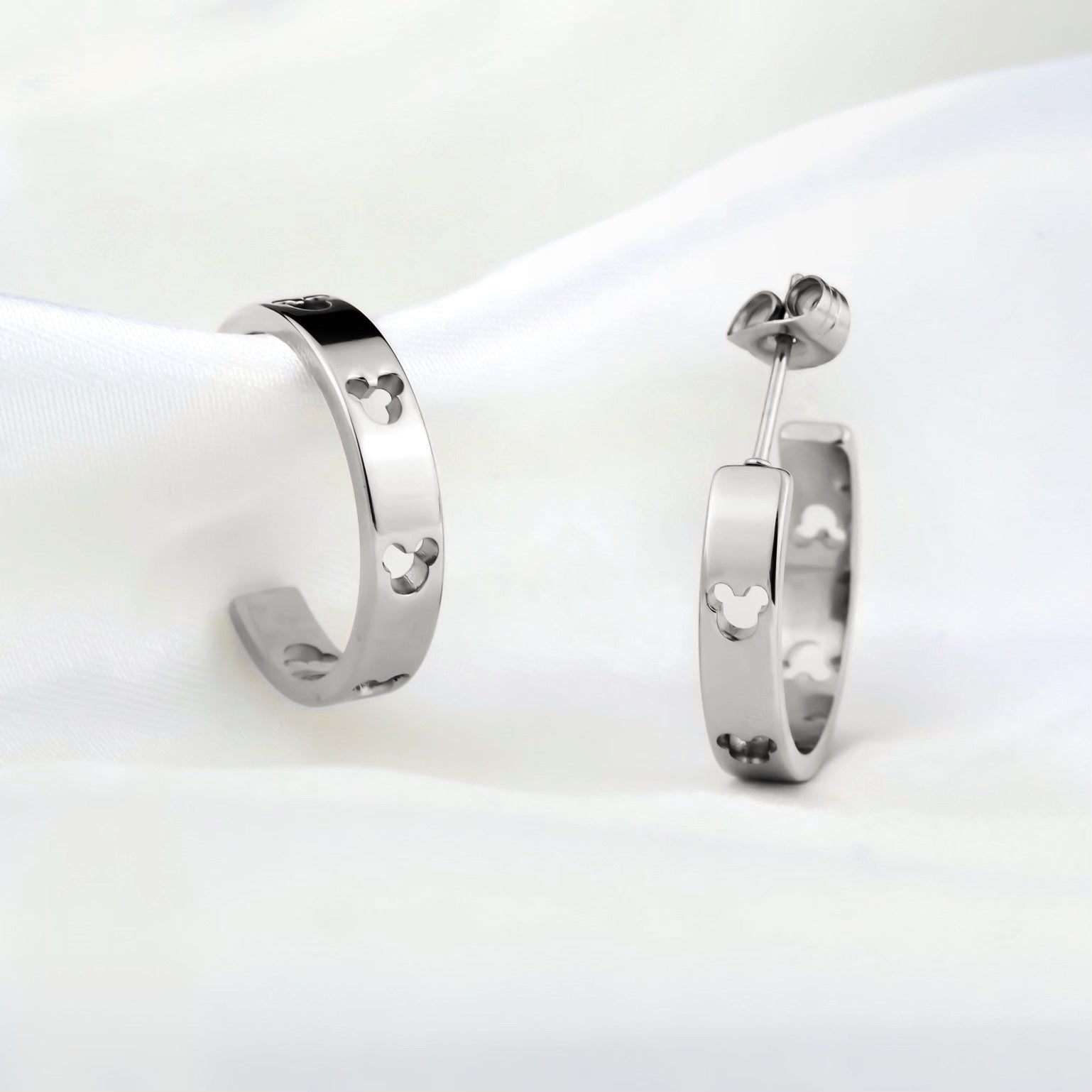 Classic Mouse Earrings - Mr. Mouse