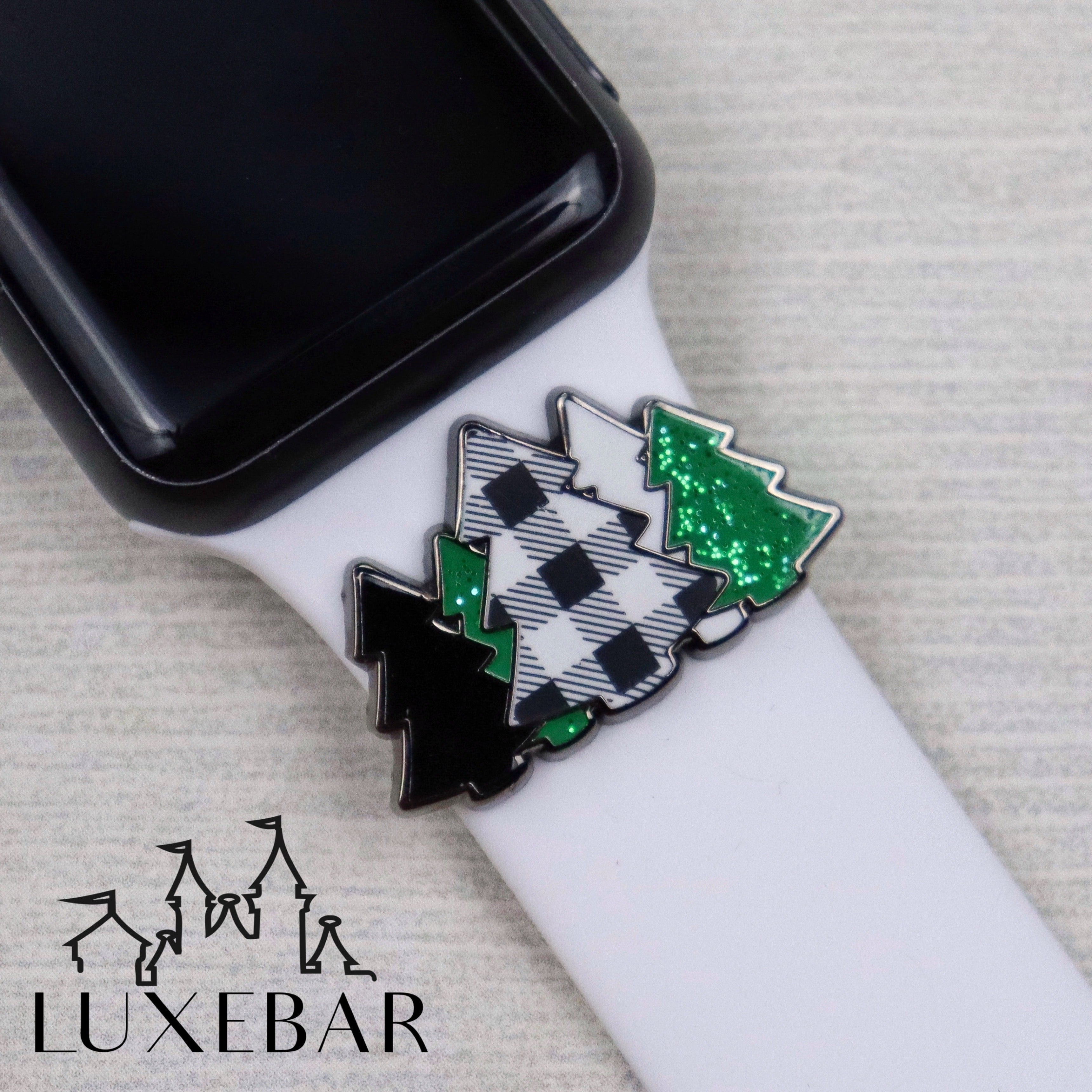 LuxeBar ~ Christmas Collection ~ Buffalo Plaid Tree Fram CHRISTMAS MARKDOWN