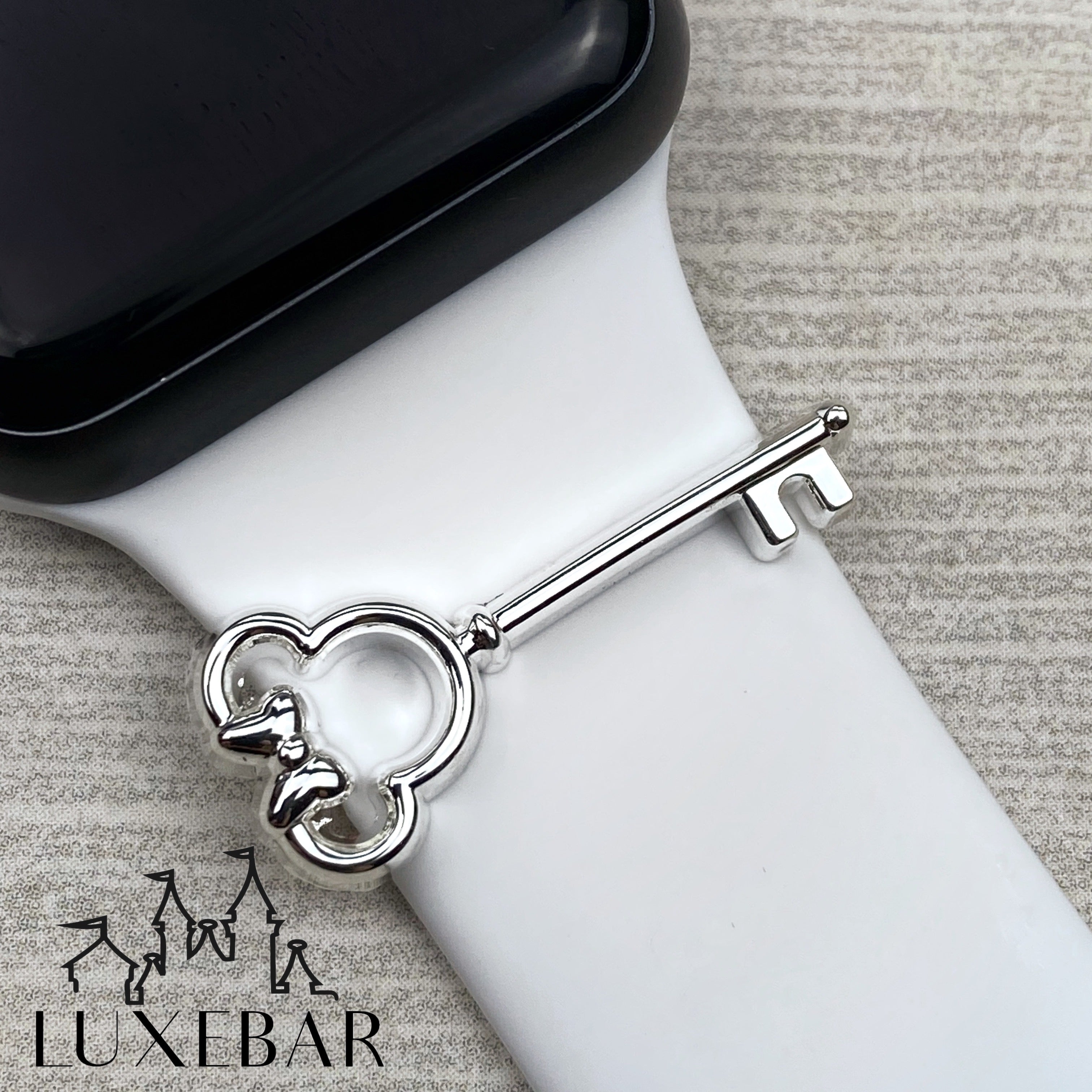 LuxeBar ~ Key to the Kingdom SHOPIVERSARY BLOWOUT