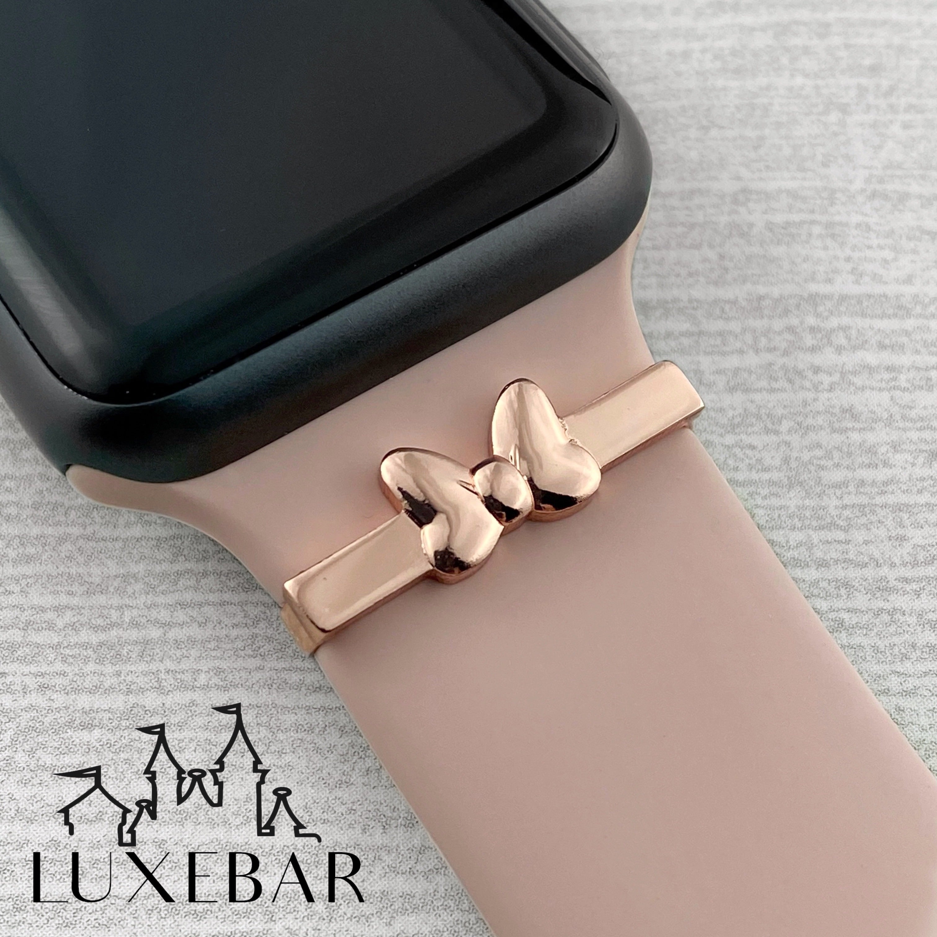 LuxeBar ~ It’s All About The Bow