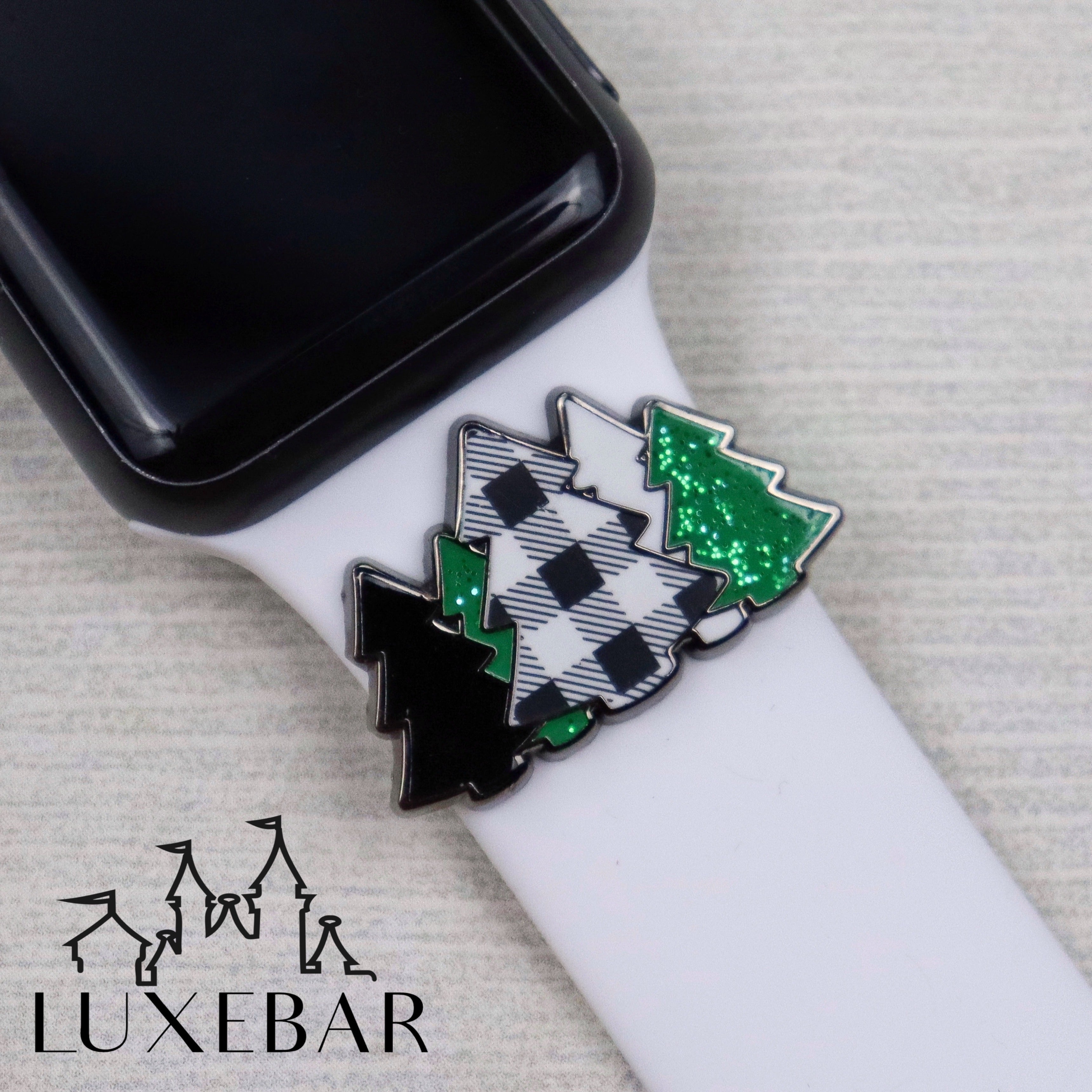 LuxeBar ~ Christmas Collection ~ Buffalo Plaid Tree Fram