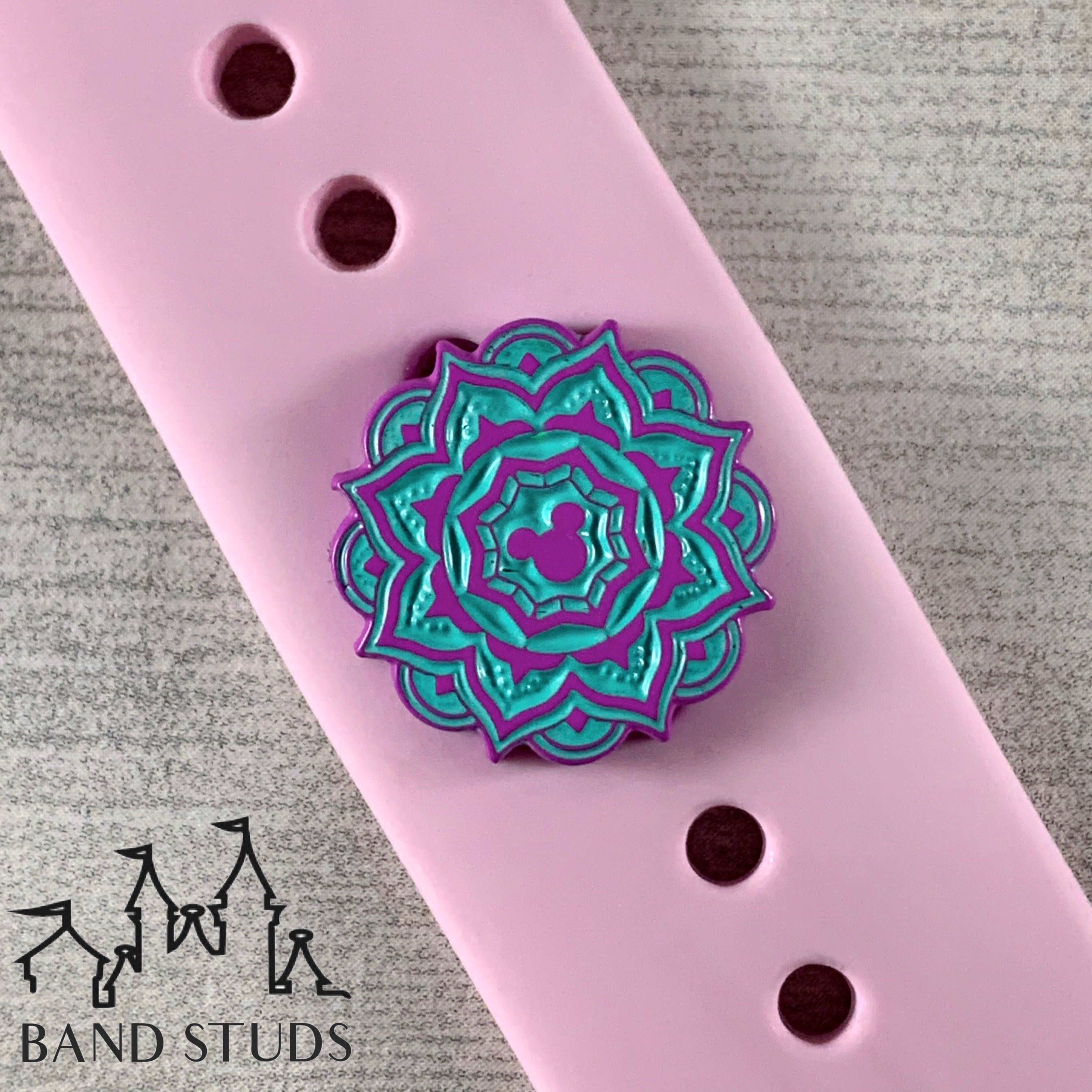 Band Stud® - Bohemian Mouse Mandala MARKDOWN