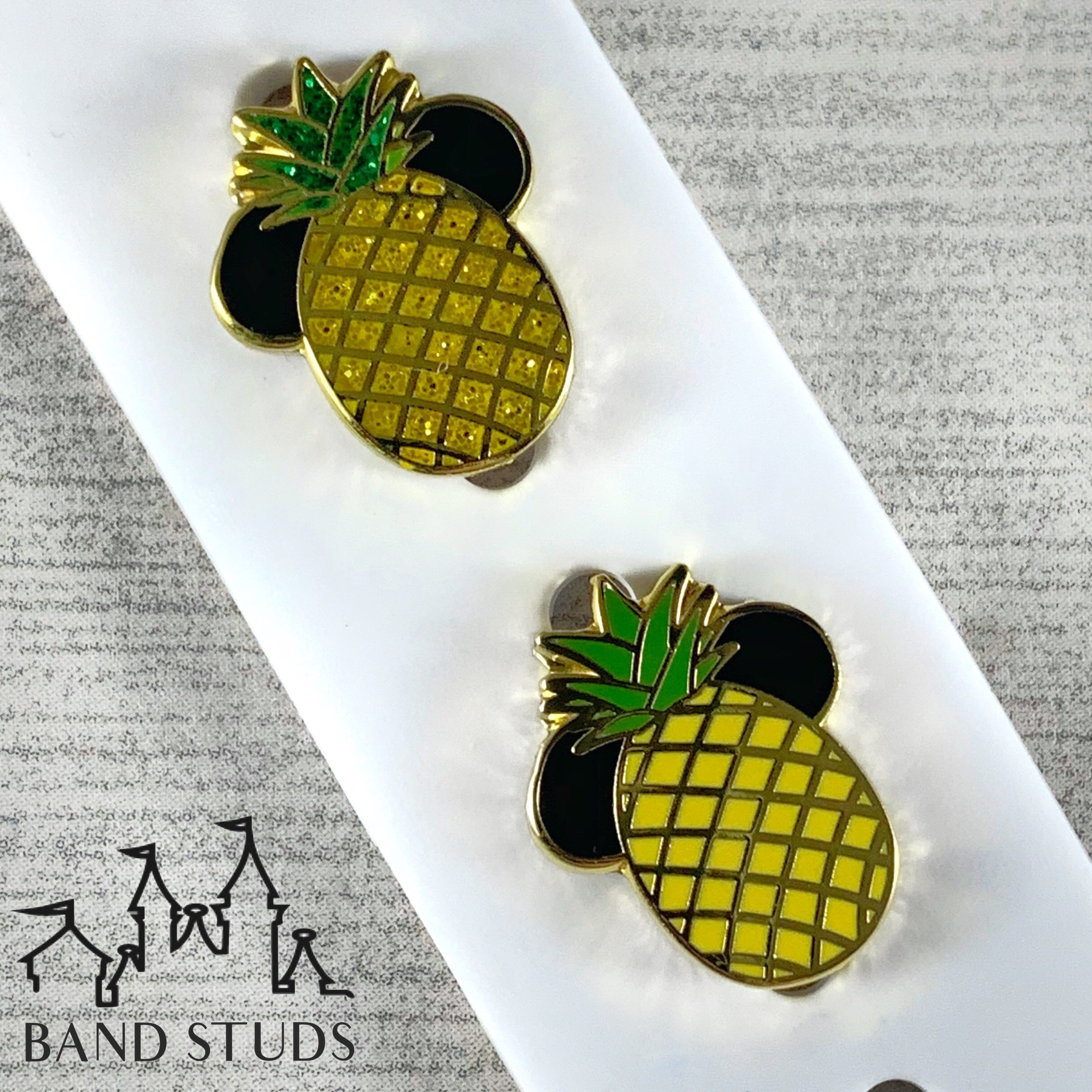 Band Stud® - Flower and Garden - Pineapple Mouse MARKDOWN