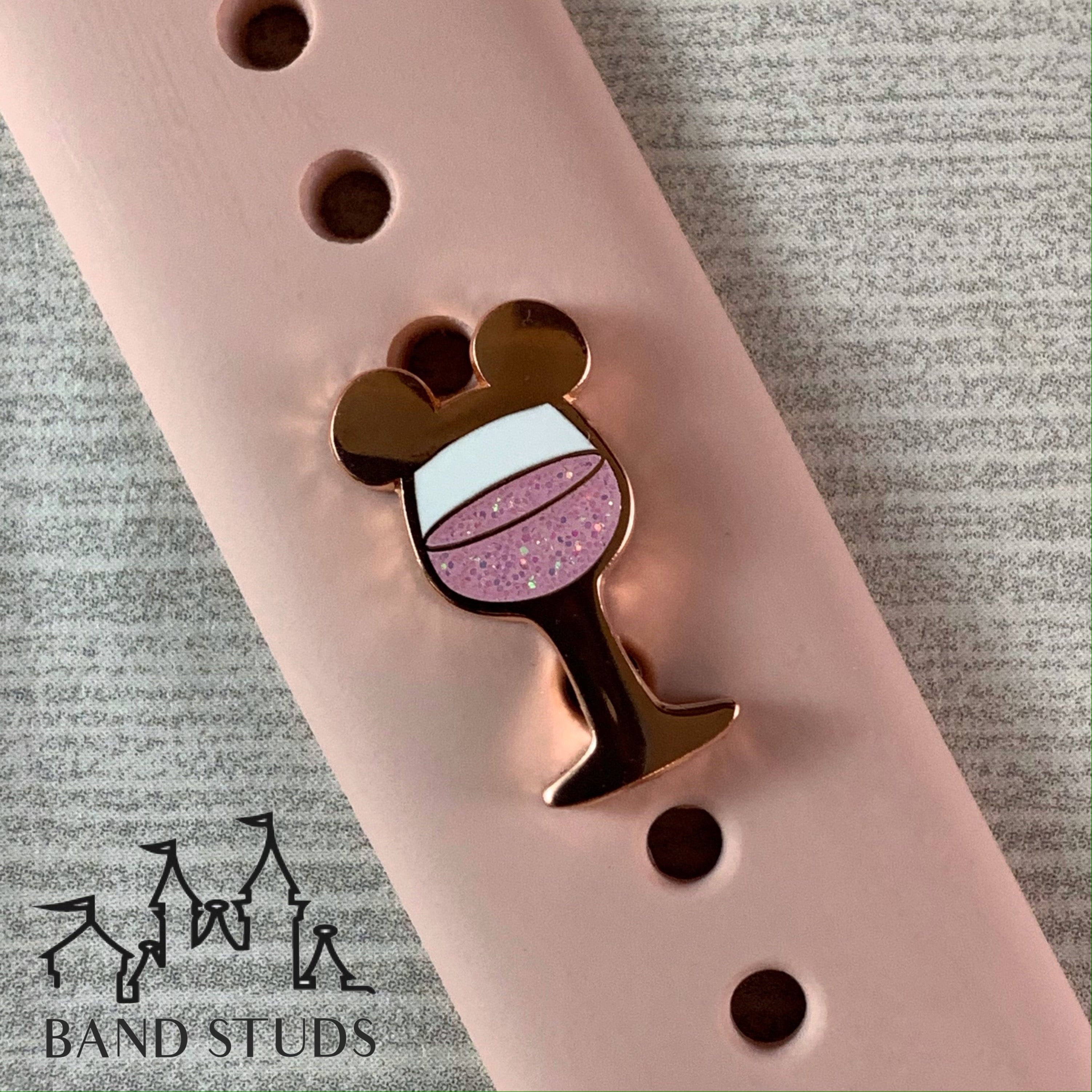 Band Stud® - Food and Wine Collection - Mouse Wine Glass